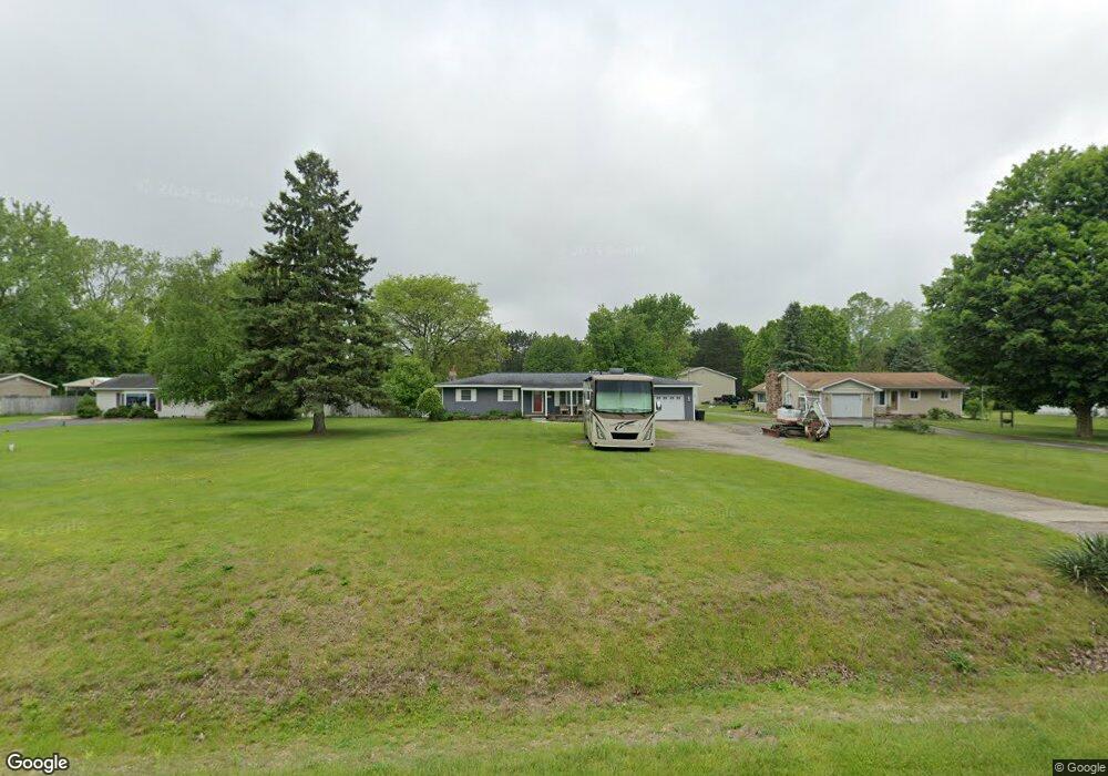 6139 Johnson Rd, Flushing, MI 48433 - photo 1