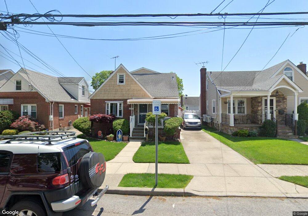 1079 Theodora St, Franklin Square, NY 11010 - photo 1