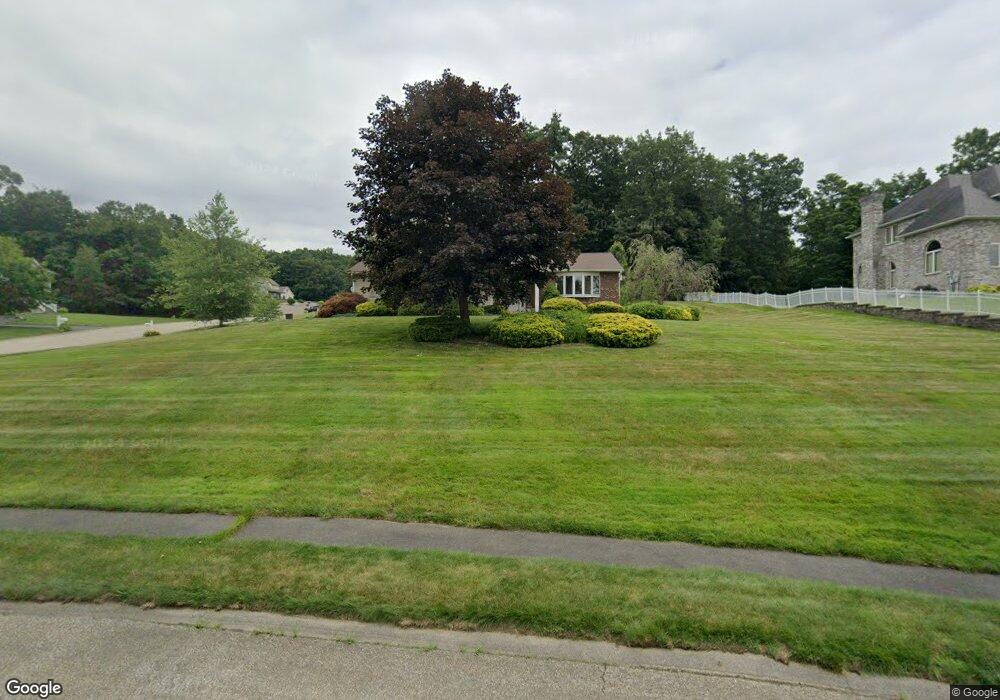 10 Sunbriar Ln, Ludlow, MA 01056 - photo 1