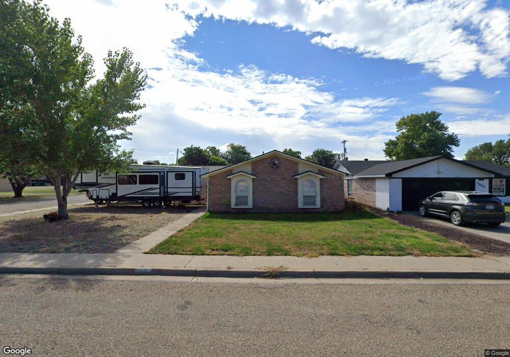 1306 NE 4th St, Dumas, TX 79029 - photo 1