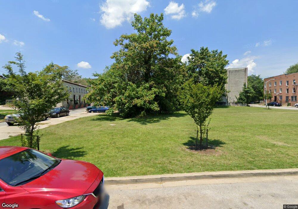 640 W Hoffman St, Baltimore, MD 21201 - photo 1