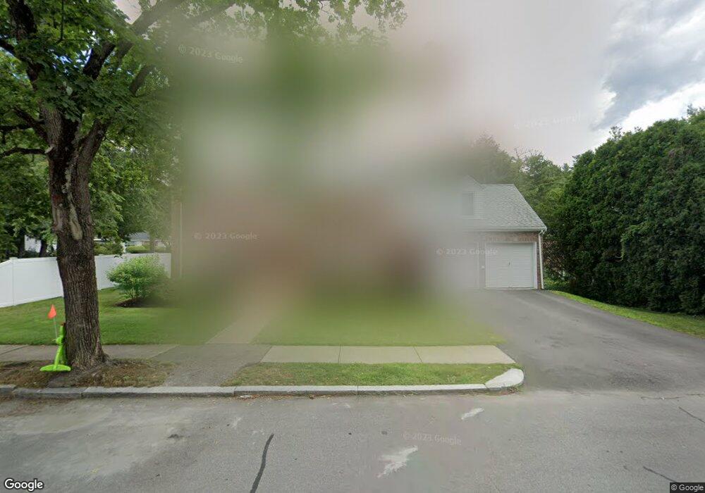 114 Bellingham Rd, Chestnut Hill, MA 02467 - photo 1