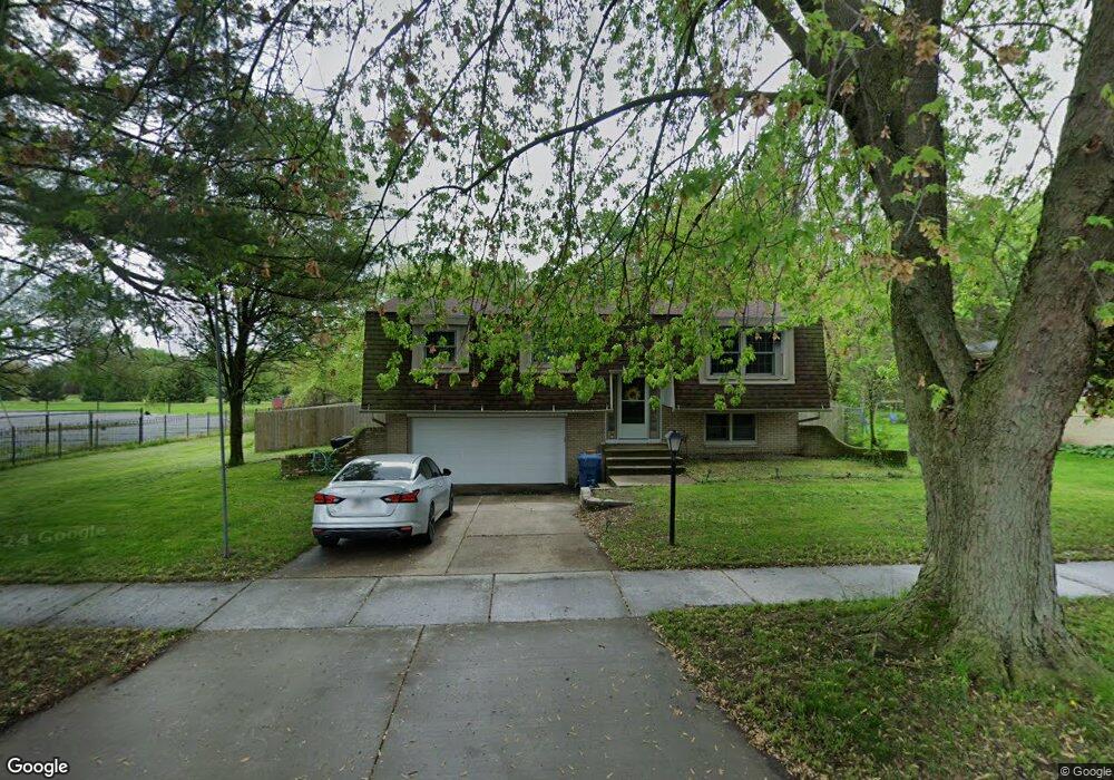 305 W 40th Ln, Griffith, IN 46319 - photo 1