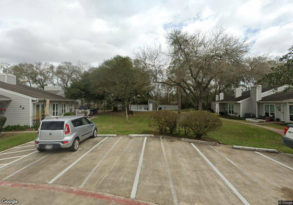 31 Hideaway Dr, Friendswood, TX 77546 - photo 1