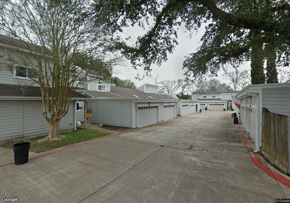 76 Hideaway Dr, Friendswood, TX 77546 - photo 1