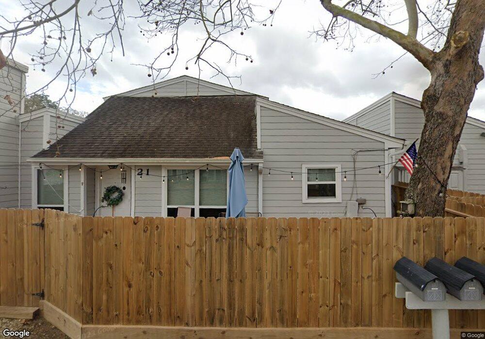 16 Hideaway Dr, Friendswood, TX 77546 - photo 1