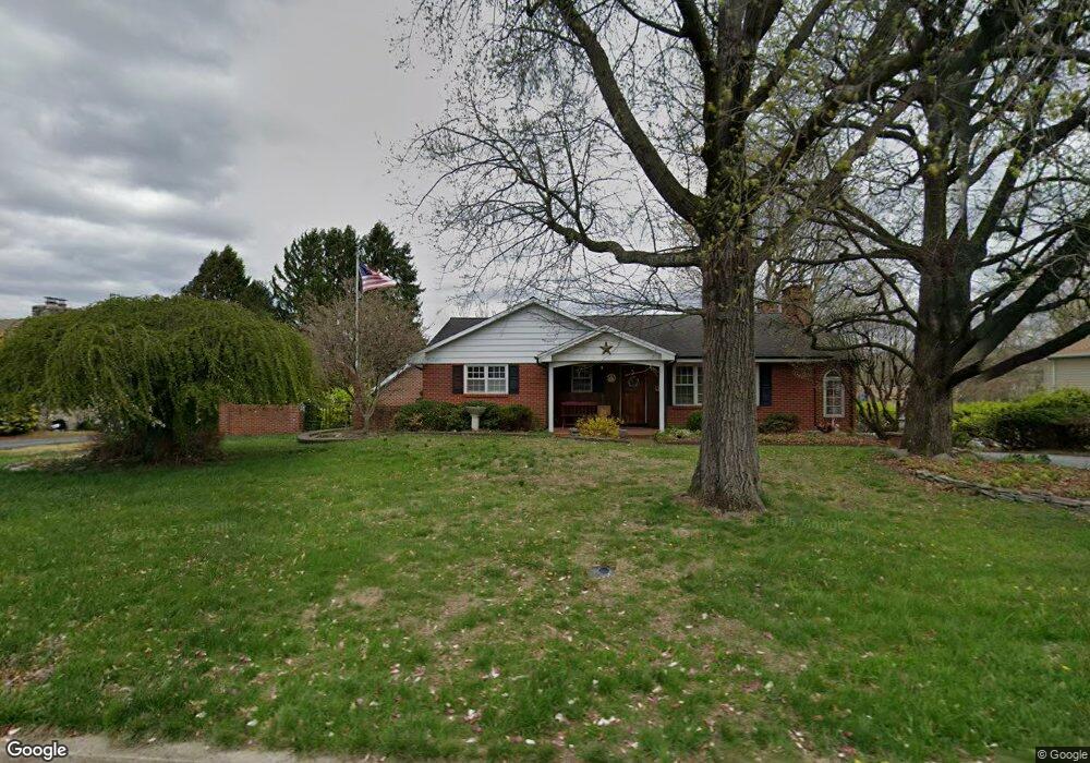 3237 Stoudts Ferry Bridge Rd, Reading, PA 19605 - photo 1