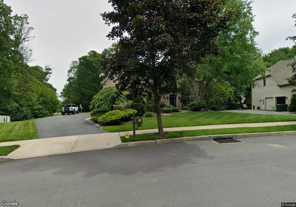 6087 Palomino Dr, Allentown, PA 18106 - photo 1