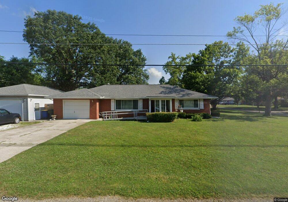 1200 W Yale Ave, Muncie, IN 47304 - photo 1