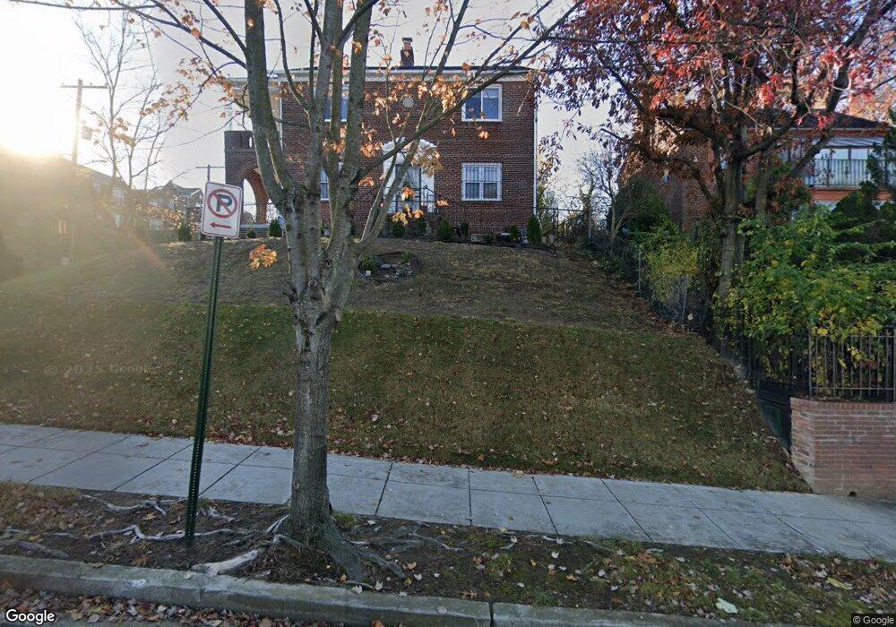 2819 R St SE, Washington, DC 20020 - photo 1