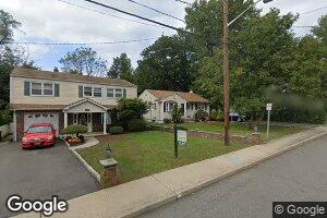 19 Elizabeth St, Glen Rock, NJ 07452