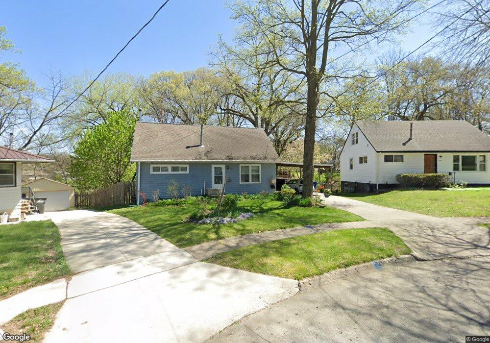 2519 27th St, Des Moines, IA 50310 - photo 1