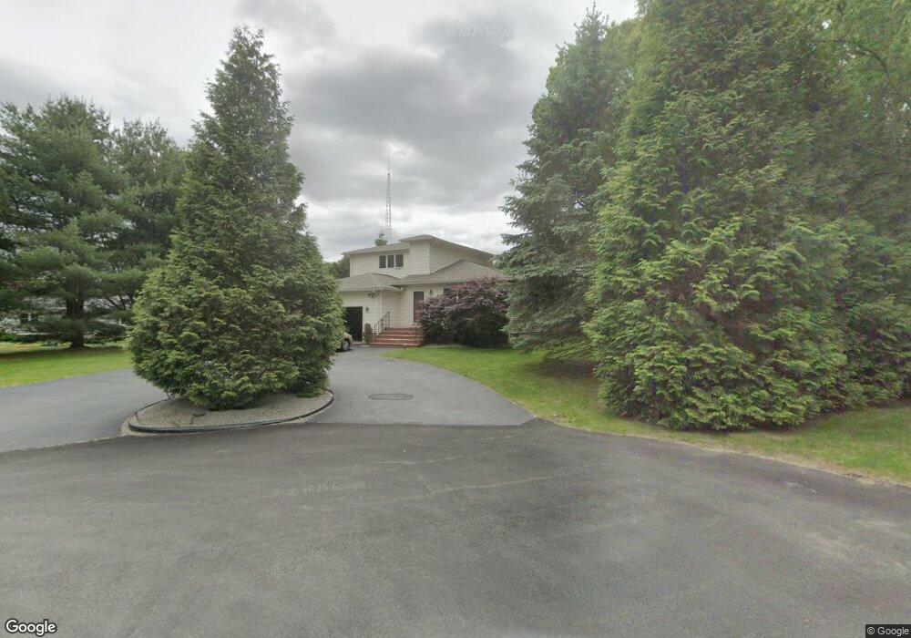 8 Pasadena St, Johnston, RI 02919 - photo 1