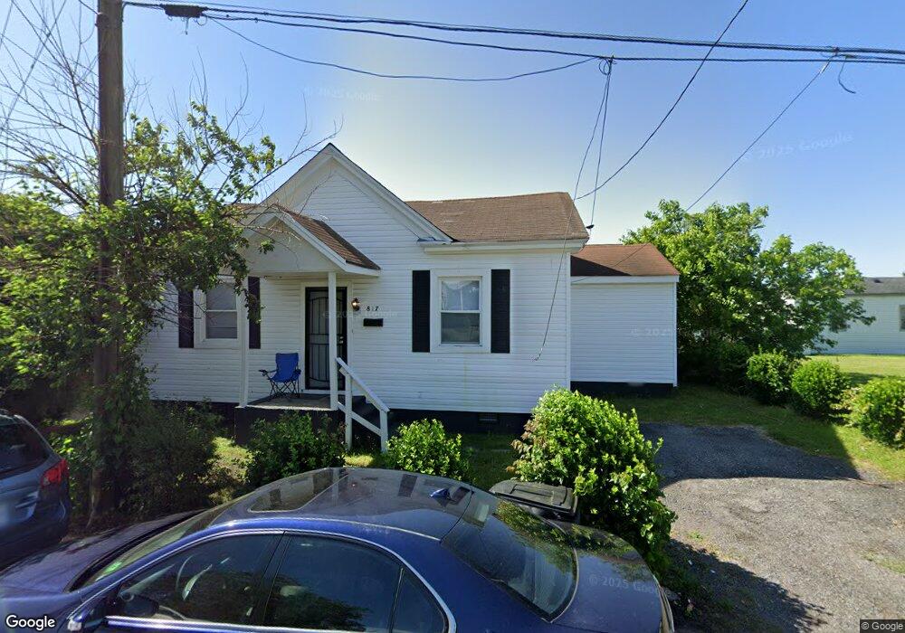 817 Centre Ave, Portsmouth, VA 23704 - photo 1