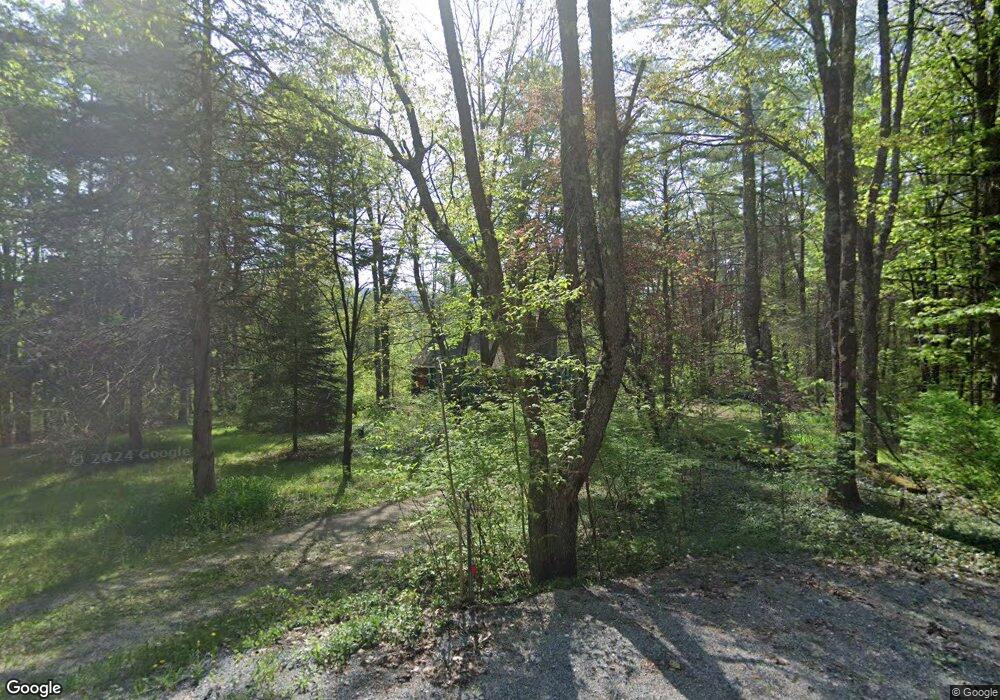 212 Cedar Cir, Shaftsbury, VT 05262 - photo 1