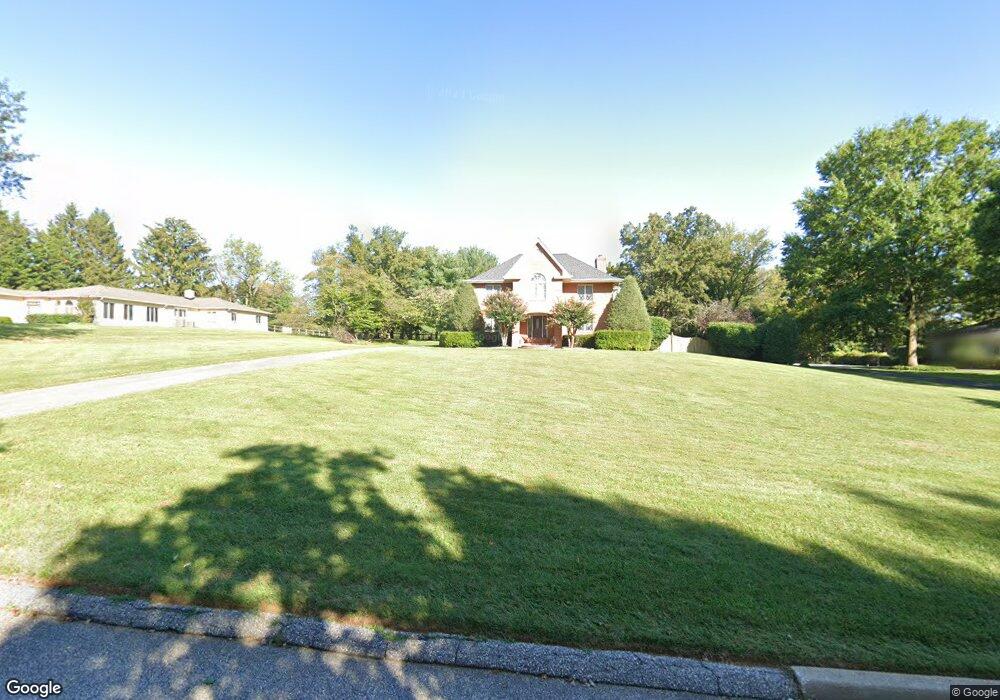 11203 Five Springs Rd, Lutherville Timonium, MD 21093 - photo 1