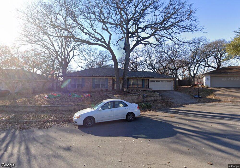 2923 Tangle Oaks Ct, Bedford, TX 76021 - photo 1