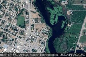 18 3rd Rd, Oroville, WA 98844