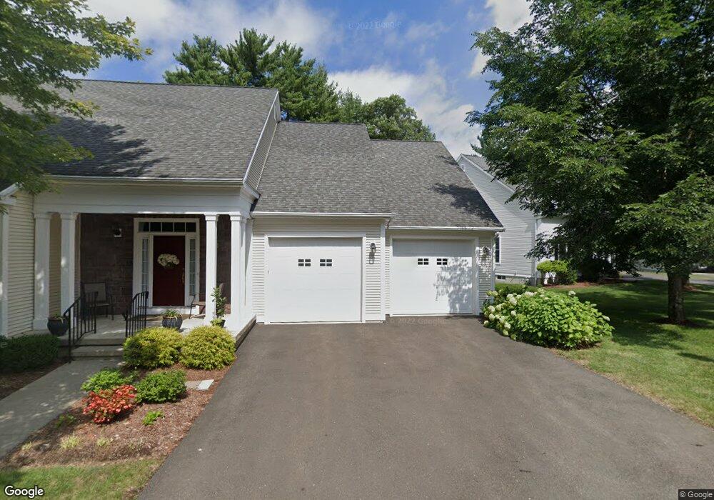 16 Greenwich Cir, Simsbury, CT 06070 - photo 1