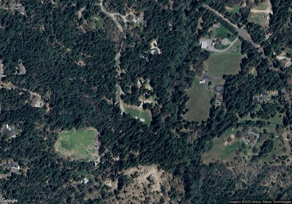 405 Calvert Dr, Grants Pass, OR 97526 - photo 1