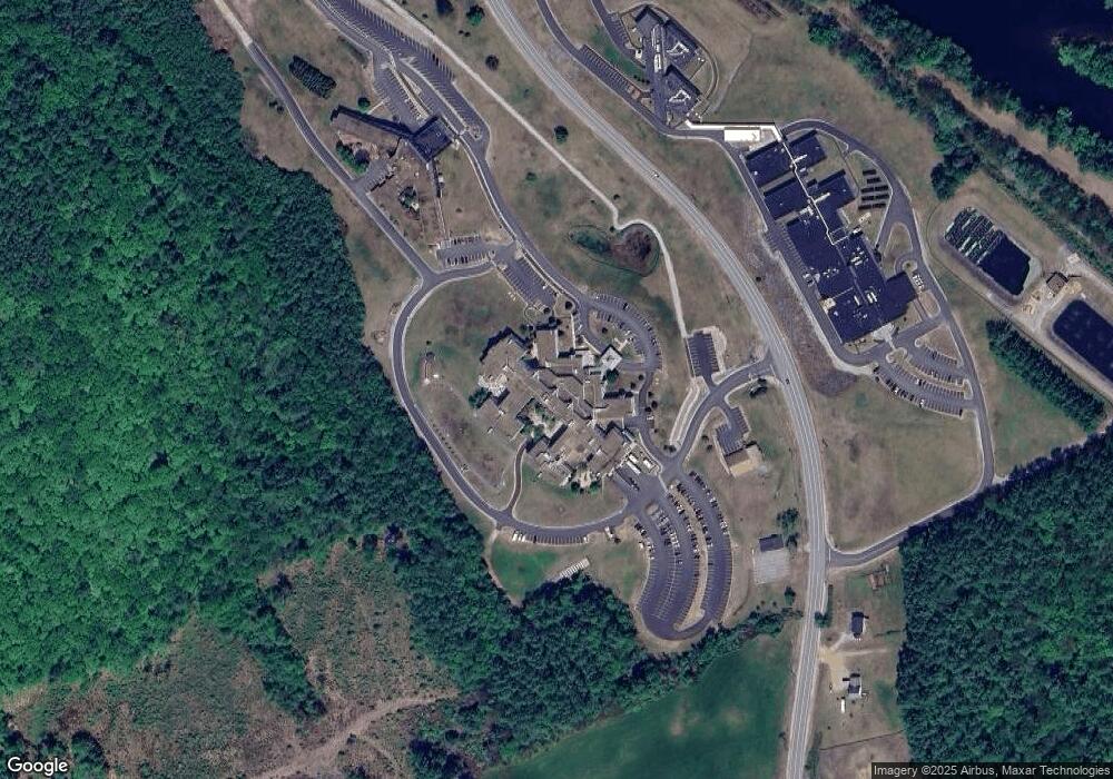 325 Daniel Webster Hwy, Boscawen, NH 03303 - photo 1