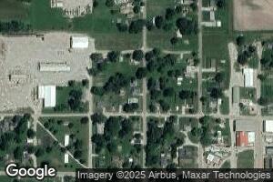 210 N Spruce St, Stewardson, IL 62463