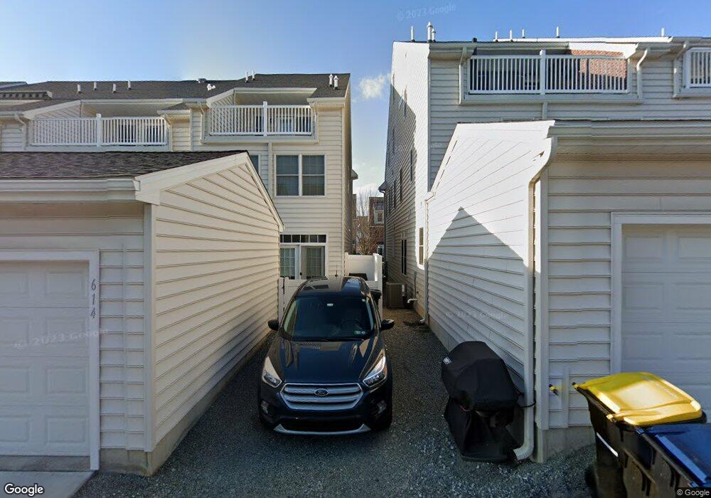 614 Magnolia Ct unit A1AA2, Kennett Square, PA 19348 - photo 1