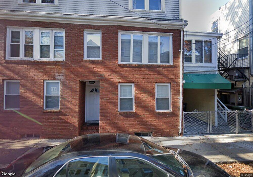 7 8th St, Cambridge, MA 02141 - photo 1