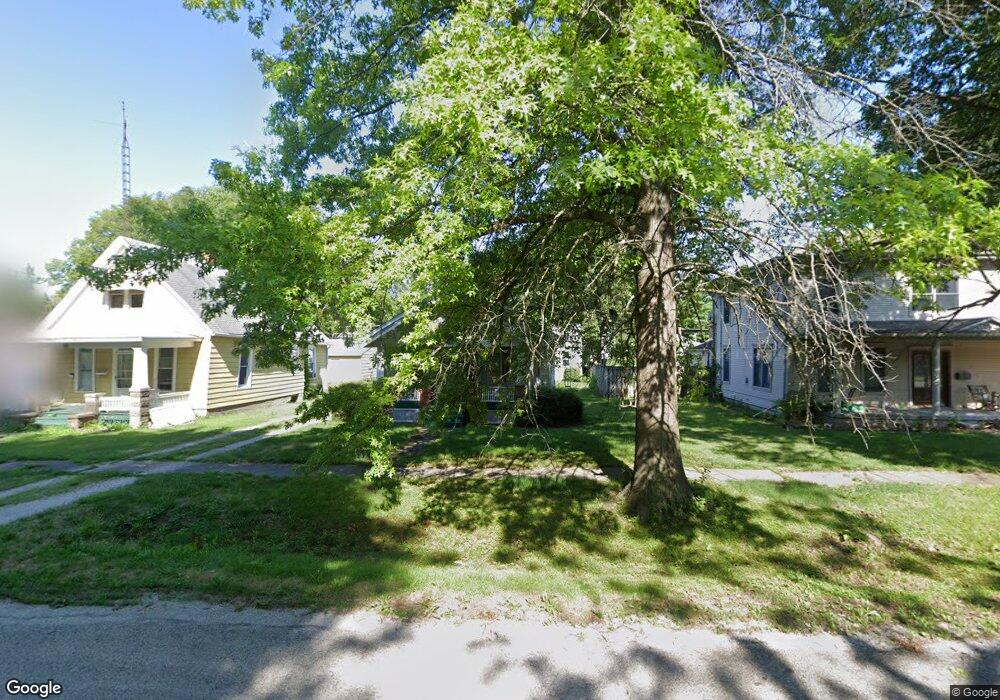 115 Hennepin St, Lincoln, IL 62656 - photo 1