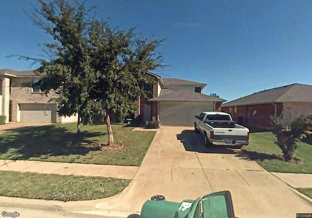 8505 Mild Creek Ln, Denton, TX 76210 - photo 1