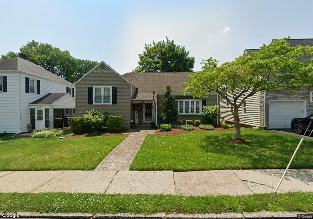 917 Fairmont St, Latrobe, PA 15650 - photo 1