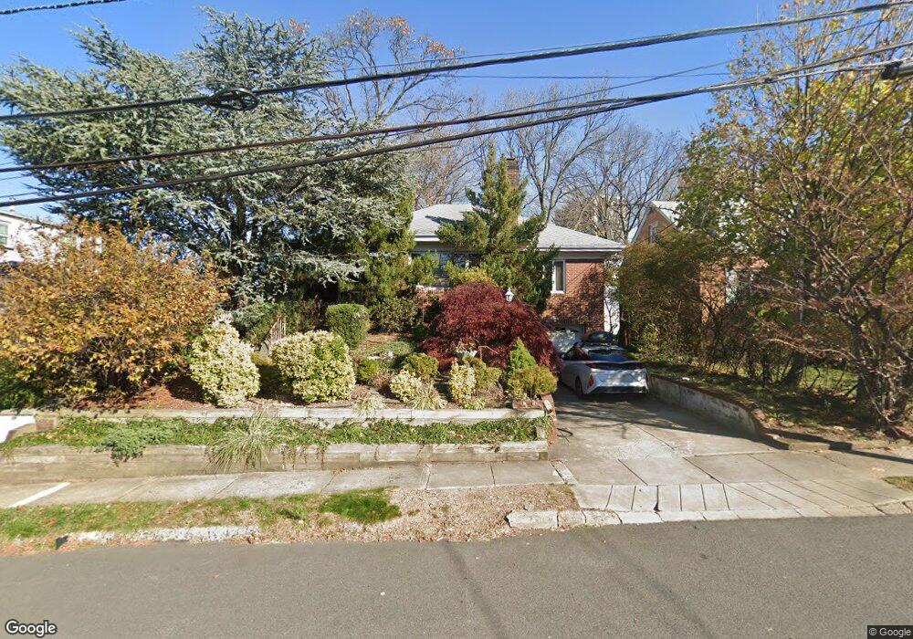 153 Mcelroy Ave, Fort Lee, NJ 07024 - photo 1