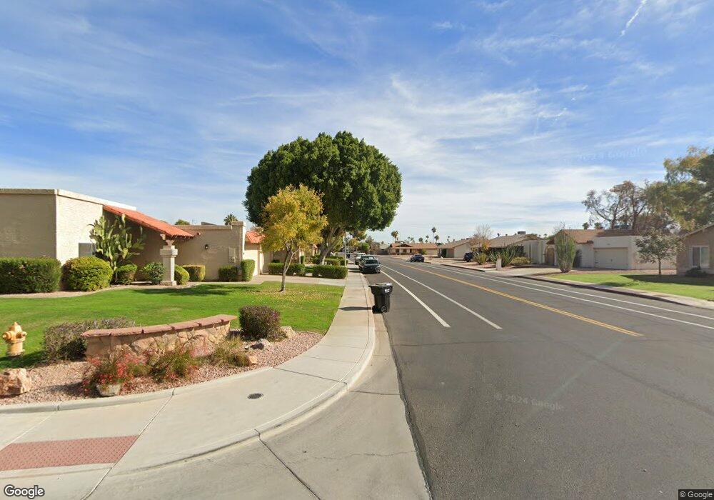 898 W Summit Place, Chandler, AZ 85225 - photo 1