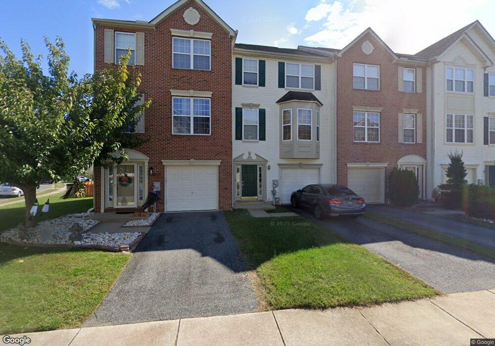 3 Dolmen Ln, Bear, DE 19701 - photo 1