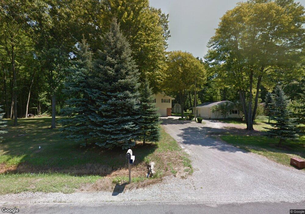 2780 N 5 Mile Rd, Midland, MI 48642 - photo 1