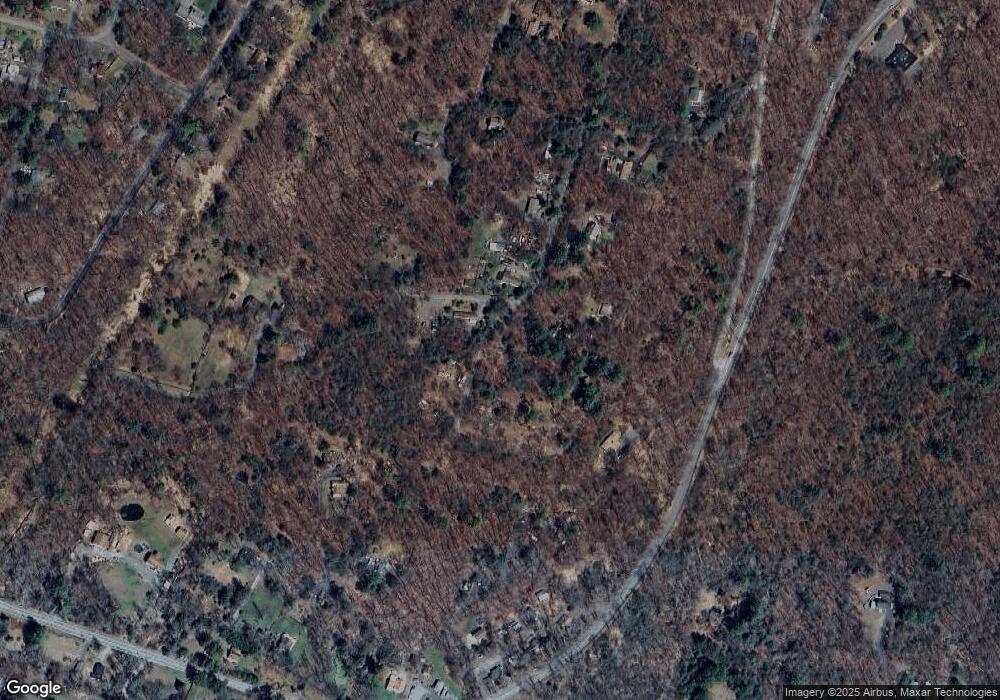 130 Tigerlily Dr, Dingmans Ferry, PA 18328 - photo 1