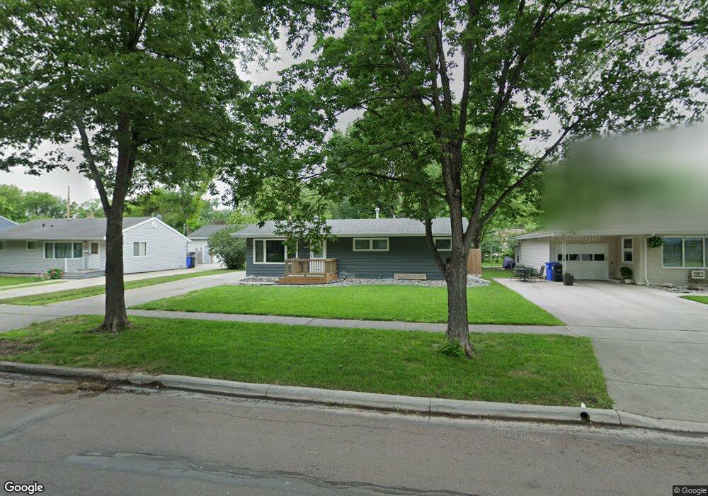 2402 7th St N, Fargo, ND 58102 - photo 1