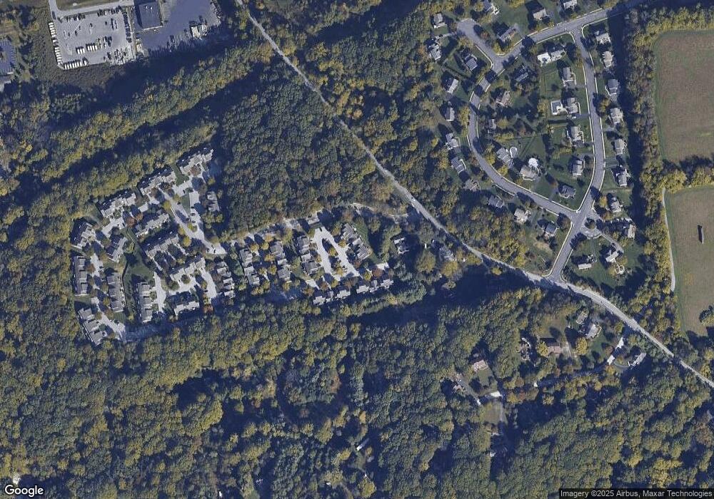 8 Hickory Ct unit 4, Downingtown, PA 19335 - photo 1