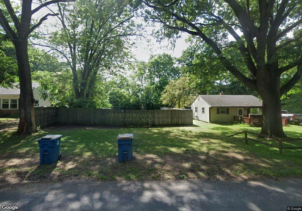 1103 Fenimore Ave, Kalamazoo, MI 49048 - photo 1