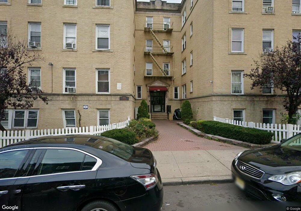 494 Stuyvesant Ave unit 104, Irvington, NJ 07111 - photo 1