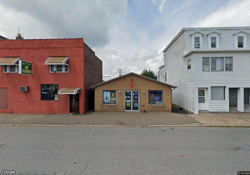 418 S Poplar St, Hazleton, PA 18201 - photo 1