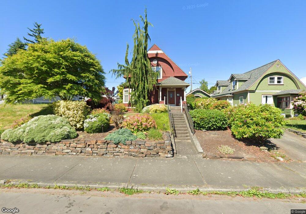 2216 Oakes Ave, Everett, WA 98201 - photo 1