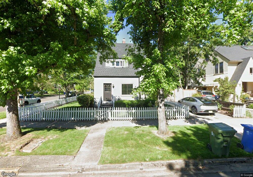 2190 Alder St, Eugene, OR 97405 - photo 1