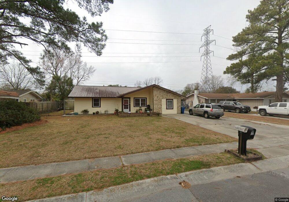 310 Estate Dr, Jacksonville, NC 28540 - photo 1