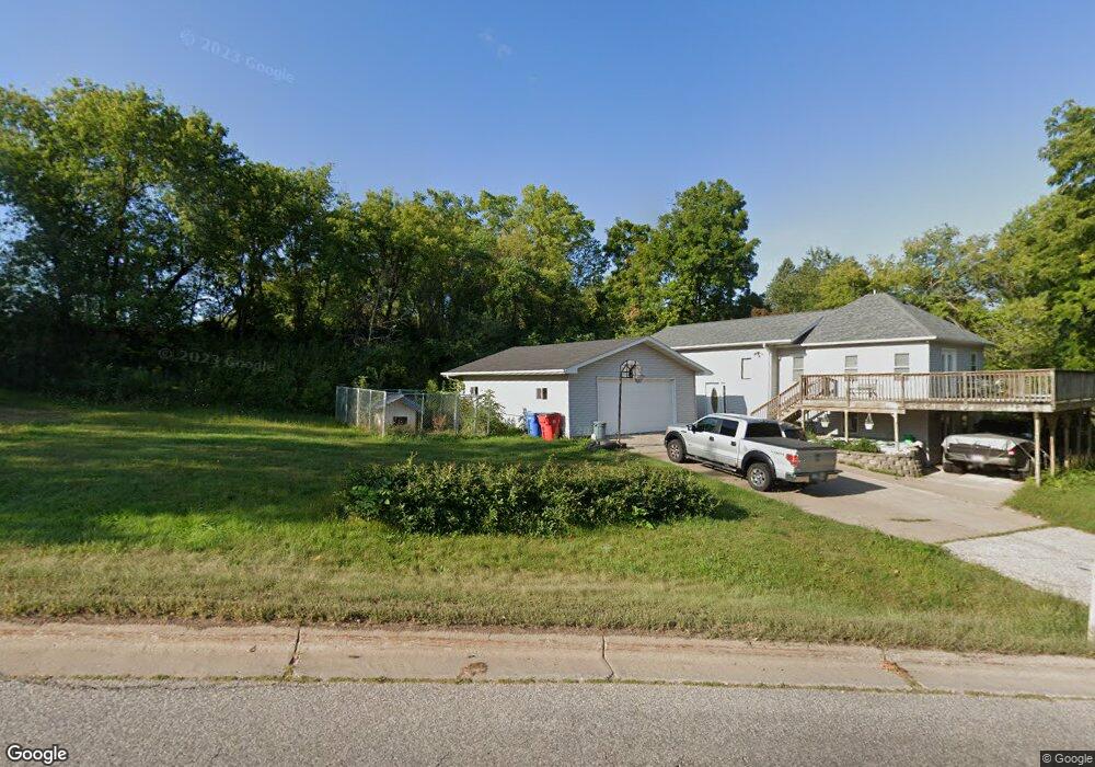 111 E Garvin Heights Rd, Winona, MN 55987 - photo 1