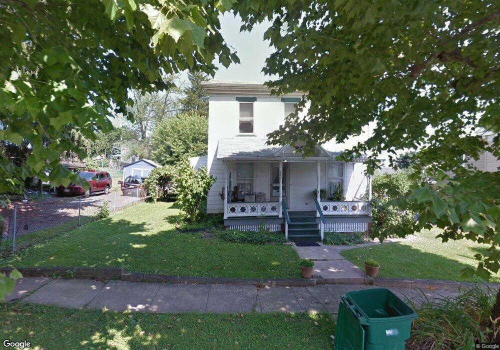 524 Walnut St, Newport, PA 17074 - photo 1