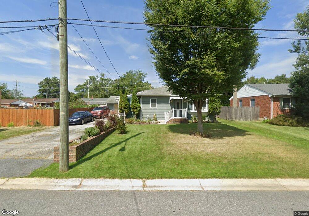 821 W 13th St, New Castle, DE 19720 - photo 1