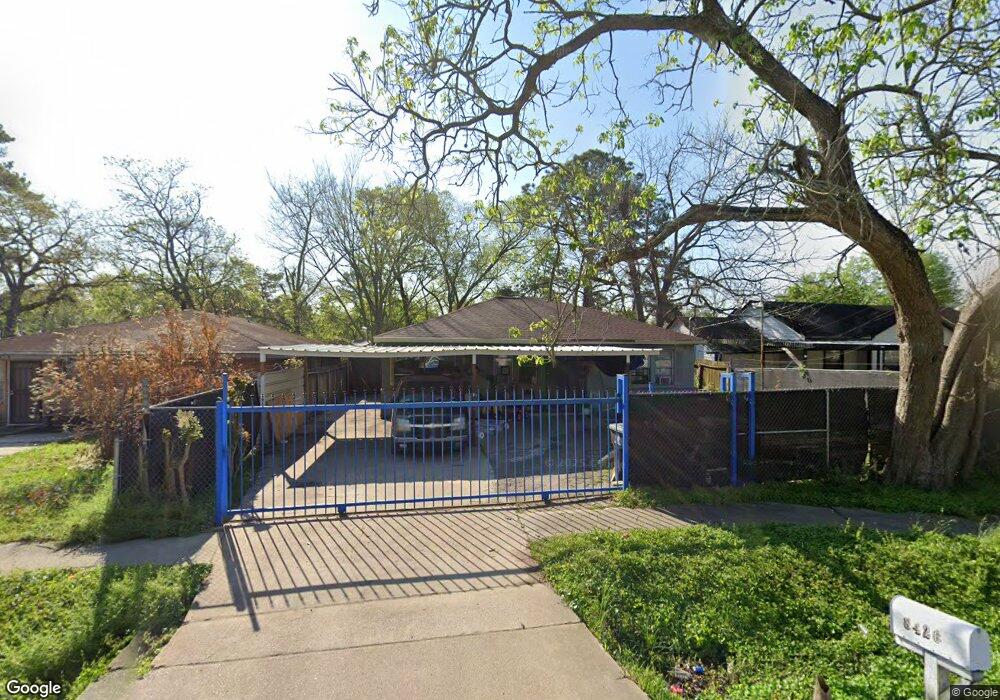 8426 Spaulding St, Houston, TX 77016 - photo 1