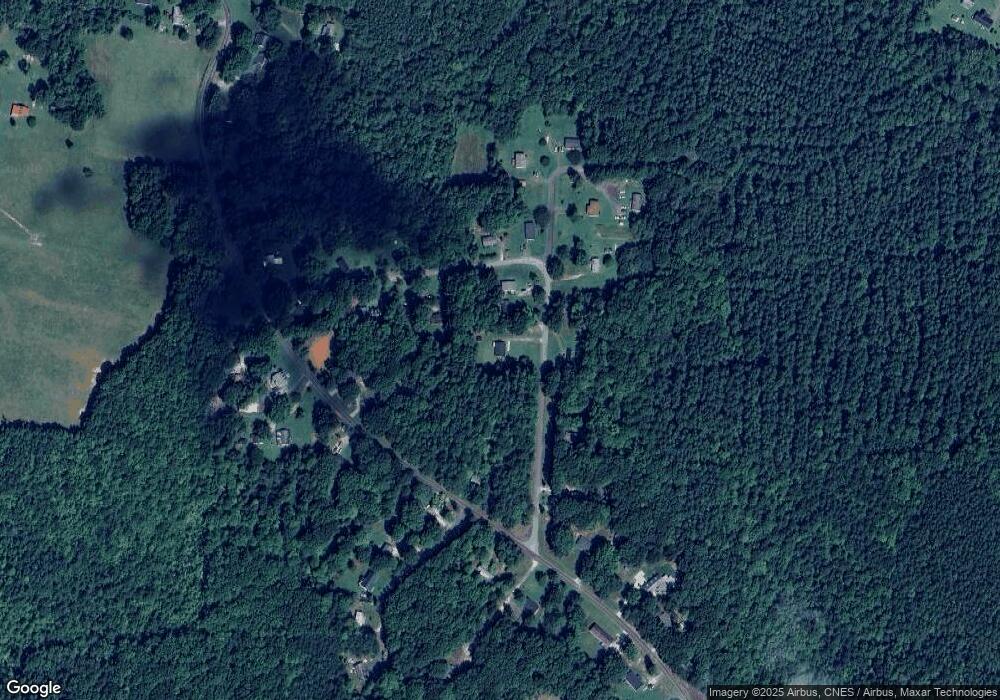 521 Taylor St, Oxford, NC 27565 - photo 1