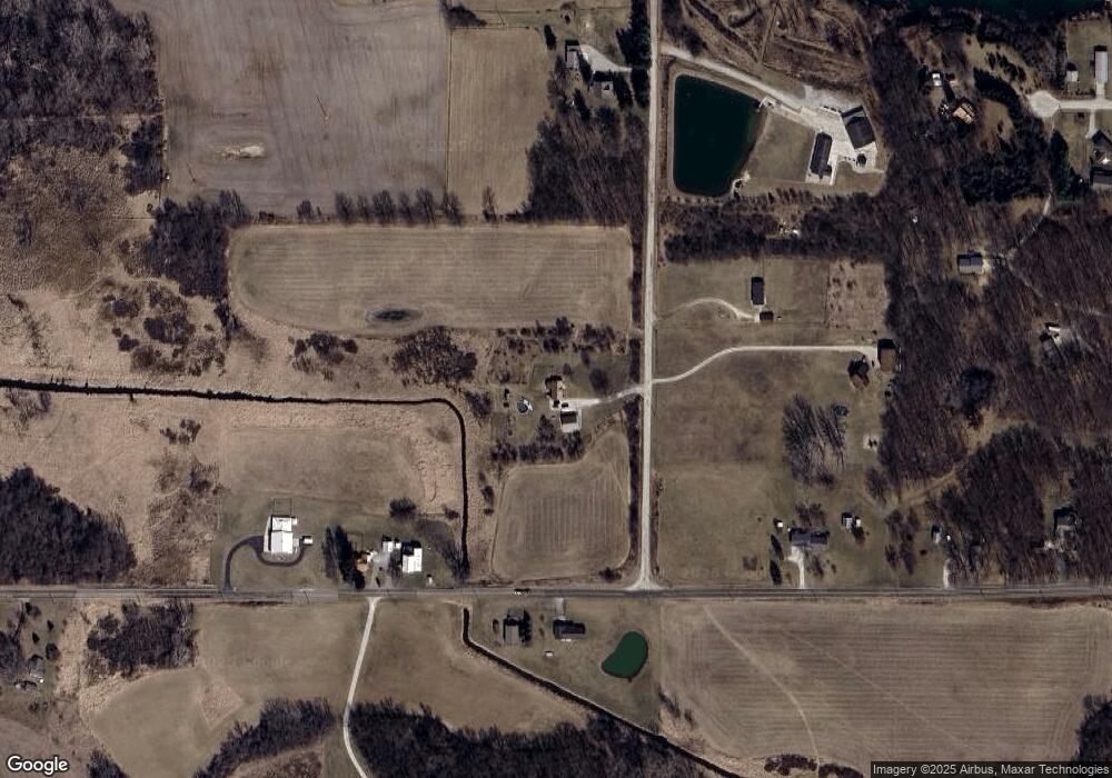 1105 N 25 W, Albion, IN 46701 - photo 1